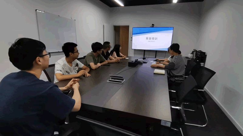 小标题：资质查询途径